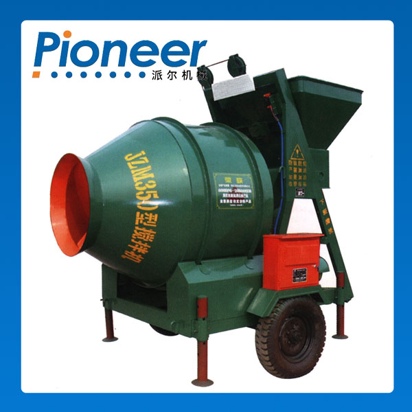 self-falling concrete mixer